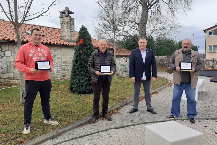 Smotra maslinovog ulja Kanfanar