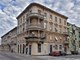 Prekrasna zgrada na frekventnom uglu Rovinjske i Marulićeve, nadomak centra grada (Snimio Duško Marušić Čiči)
