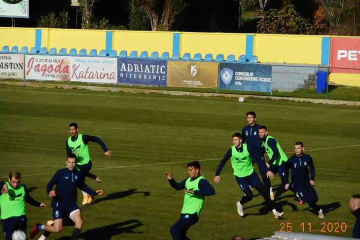 Najbolji HNL klubovi stižu na Valbrunu (Snimio Ivica Radetić)