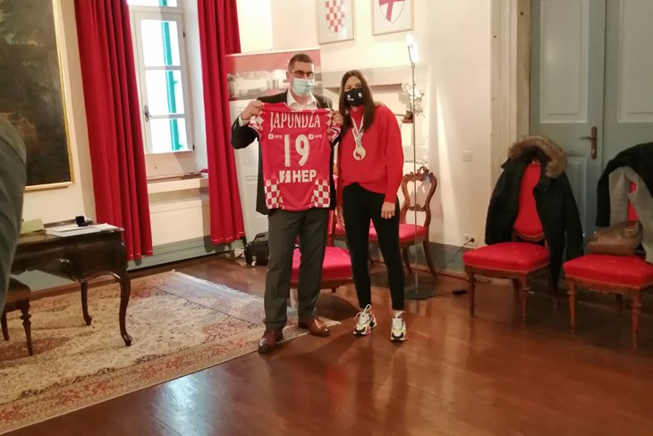 Prijem za rukometašice