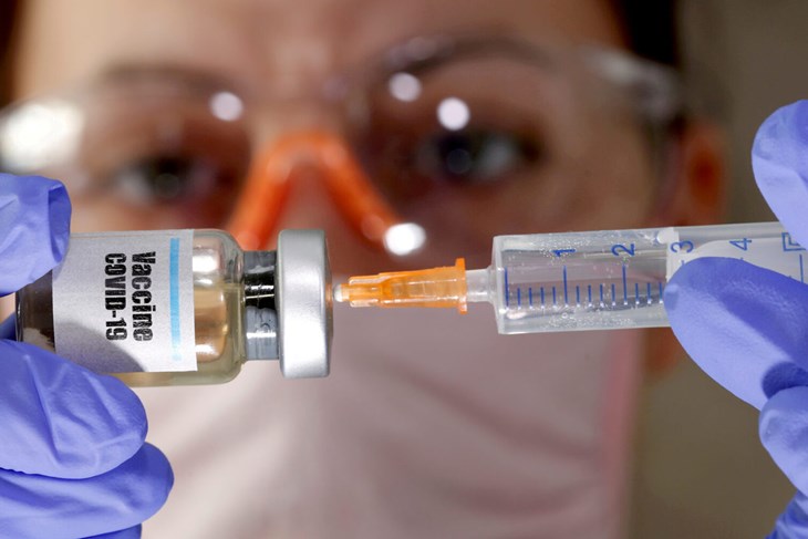 Nisu zabilježene opasne nuspojave ni tijekom kliničke studije, niti prilikom cijepljenja u zemljama u kojima je cijepljen veći broj ljudi