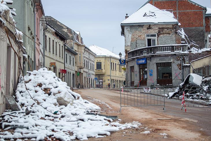 Petrinja nakon potresa (Snimio Tom Dubravec/Cropix)