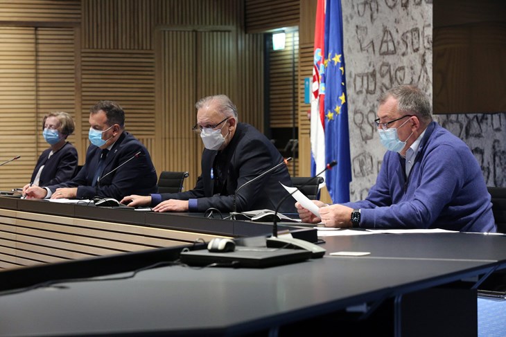 Članovi Nacionalnog stožera (CROPIX)