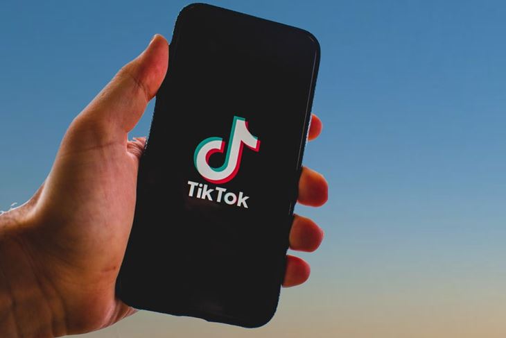 tik tokPIXABAY