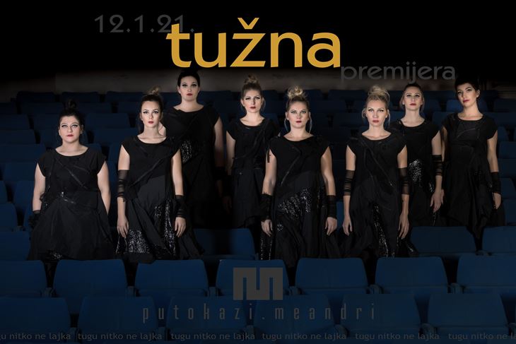 "Tužna" je dio glazbenog video omnibusa koji potpisuje mlada  redateljica Gea Rajić