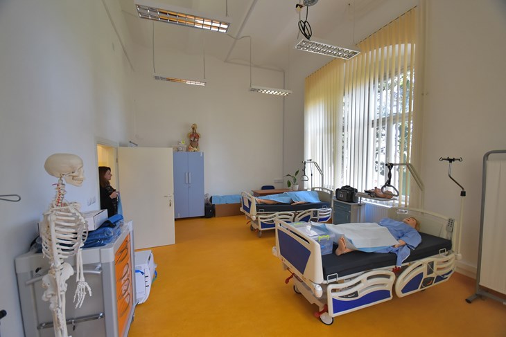 Kabinet vještina za zdravstvene studije, opremljen s oko pola milijuna kuna iz Europskog socijalnog fonda (Snimio Duško Marušić Čiči)
