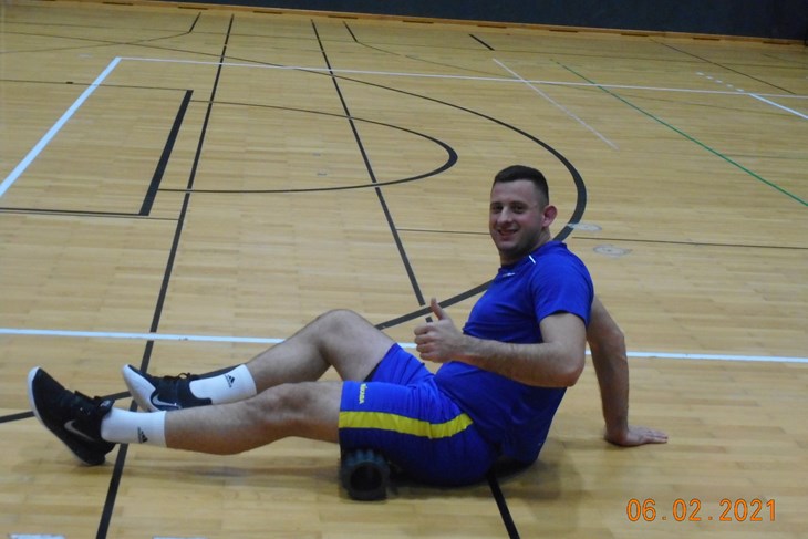 TEŠKO GOSTOVANJE - Deny Bljaić (Snimio Ivica Radetić)