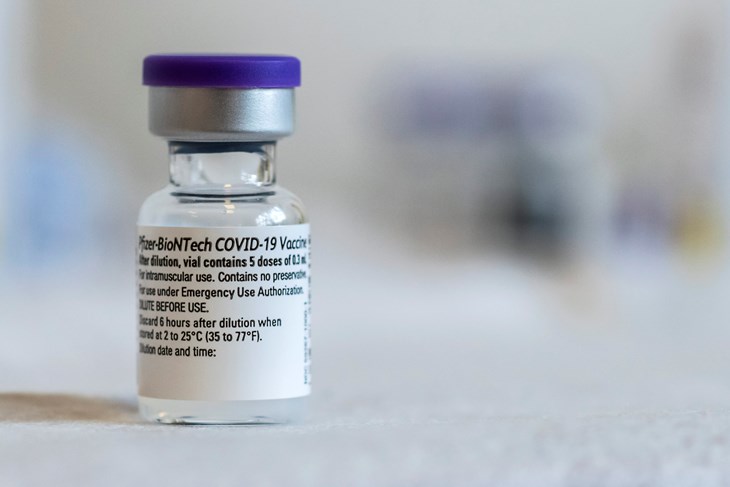 Cjepivo Pfizer (snimila N. MARKIČEVIĆ/CROPIX)
