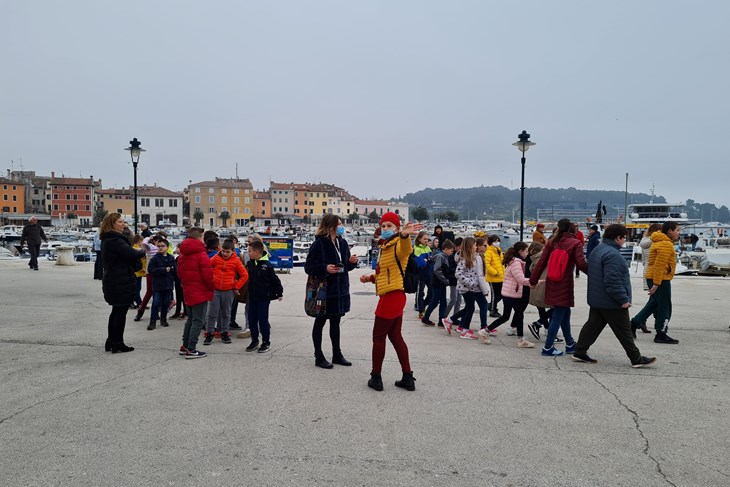 Razledavanje grada za osnovnoškolce