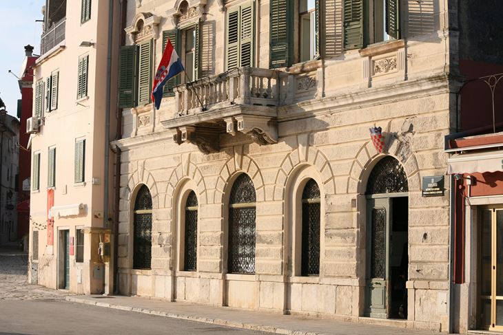 Općinski sud u Rovinju (Arhiva Glasa Istre)
