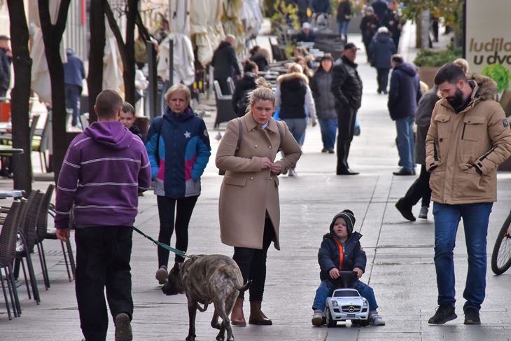 Ipak se još ne treba opuštati, gripa može doći i s proljećem (Snimio Duško Marušić Čiči)