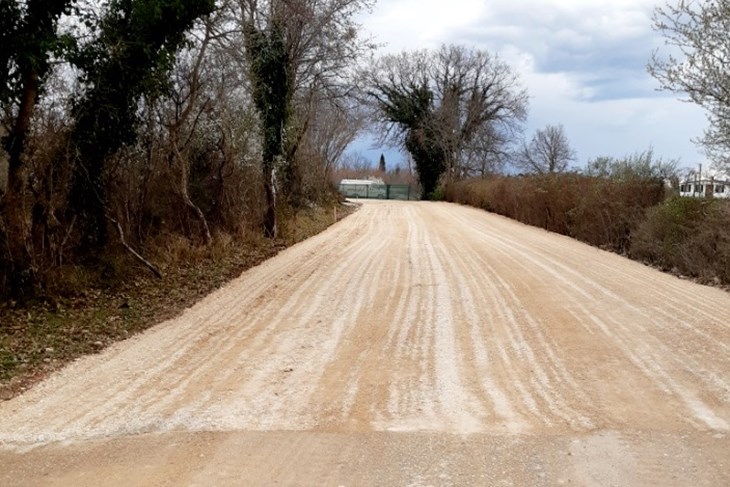 Radove izvode Istarske ceste iz Pule