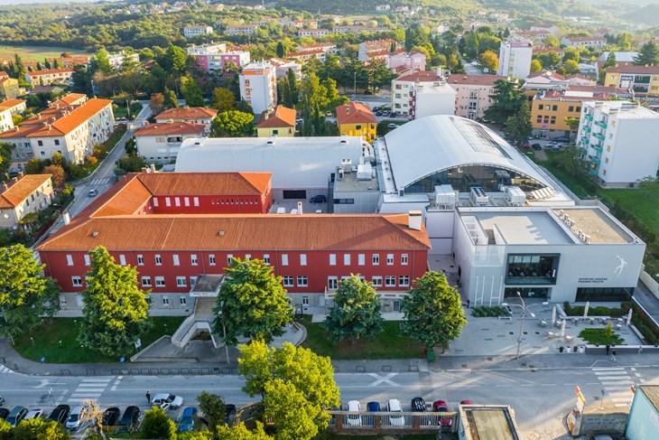 Srednja škola Mate Blažine u Labinu