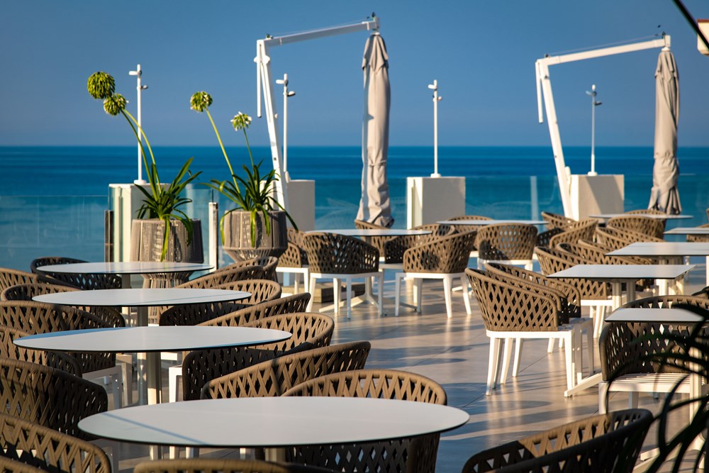 Yacht Beach Bar & Restaurant hotela Park Plaza Histria