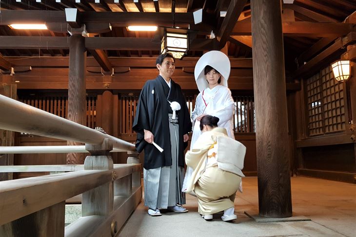 Tokio - vjencxanje u svetisxtu Meiji/ Haiku putopis iz Japana / Dejan Pavlinovicxx