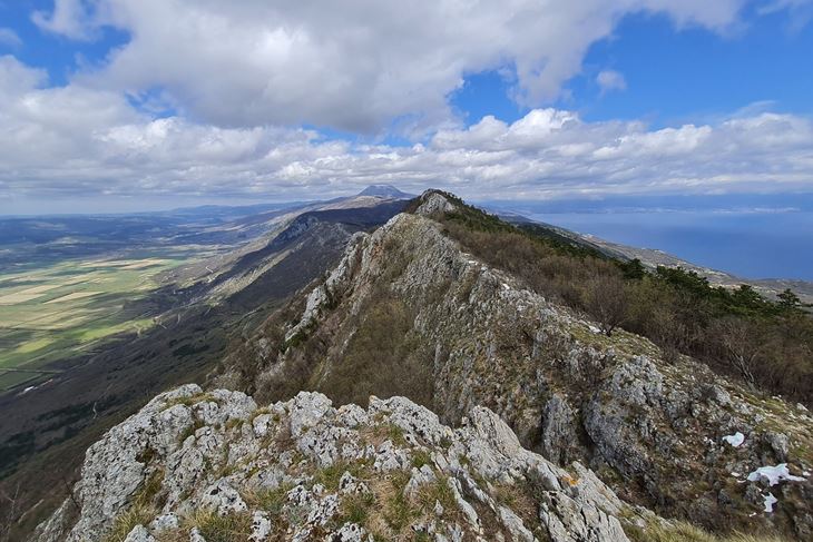 Pogled s grebena Šikovca - Učka, Čepićko polje, Rijeka i Kvarner  (Snimio Enes Seferagić Enki)