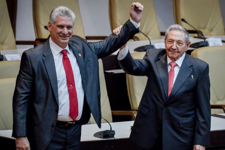 Miguel Diaz-Canel i Raul Castro