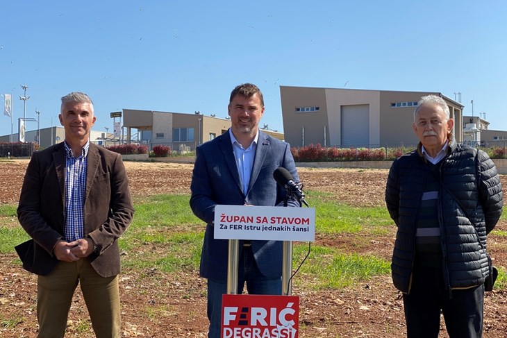 S današnje konferencije za novinare