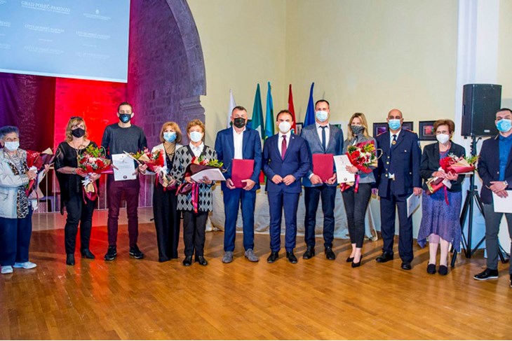 Svi ovogodišnji laureati nagrađeni na svečanoj sjednici Gradskog vijeća Poreča