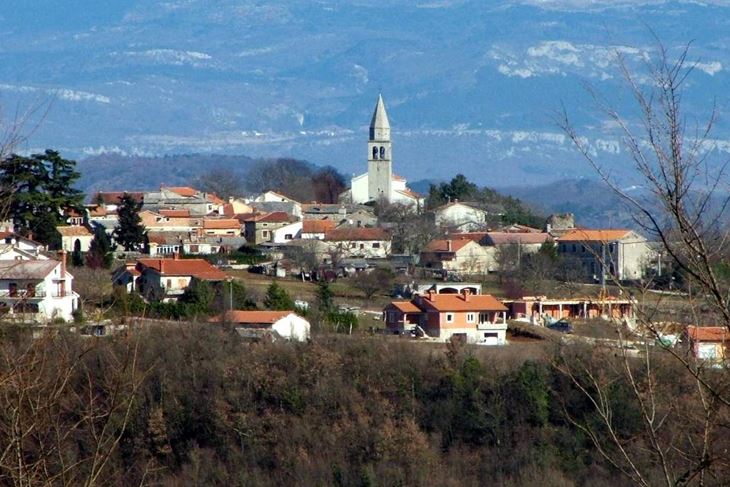 Pogled na Lindar (Snimio Anđelo Dagostin)