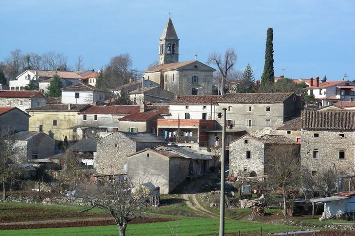 Za načelničku fuknciju u Karojbi bore se Marko Lakošeljac i Alen Rosić (Arhiva Glasa Istre)