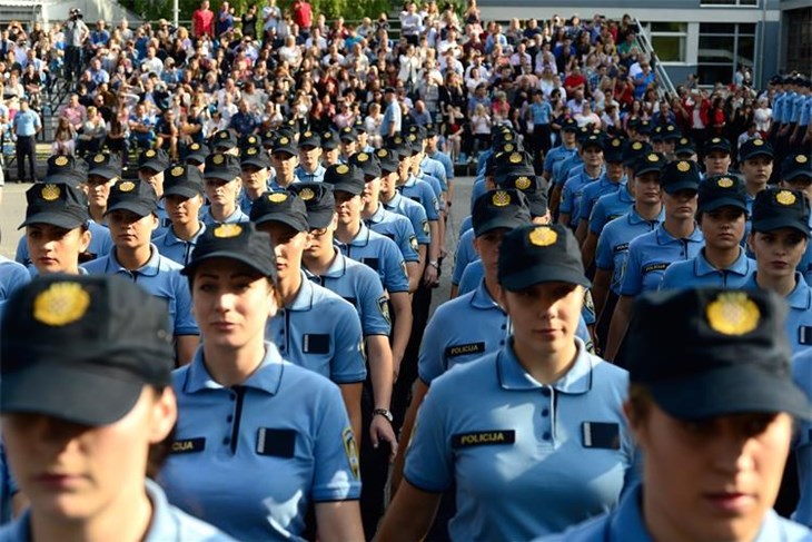 Raste interes za zanimanje policajac/policajka (Foto: PU Istarska)