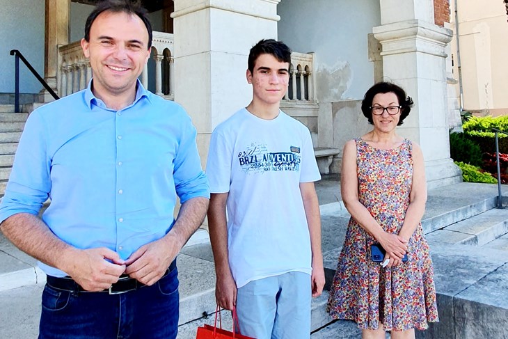 Bruno Brščić s gradonačelnikom Peršurićem i pročelnicom Kordić