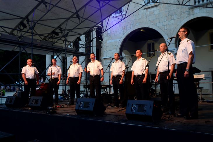 Klapa sv. Jurja na Forumu (Snimio Dejan Štifanić)