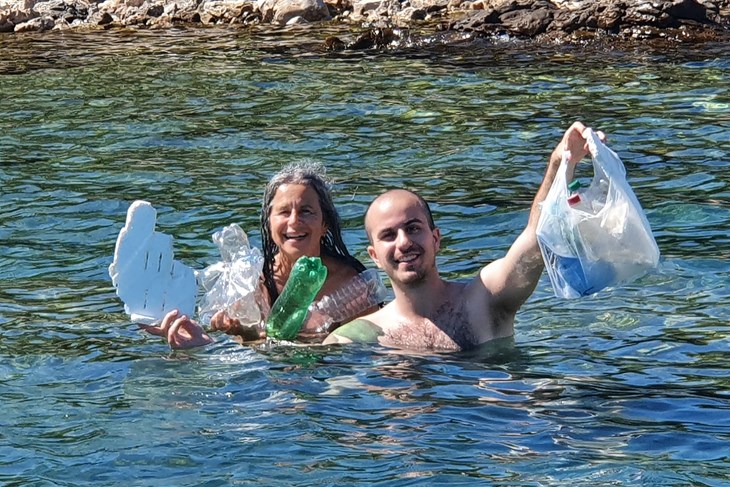 Gosti iz Švedske poslali slike svoje "berbe" na otoku Kozala