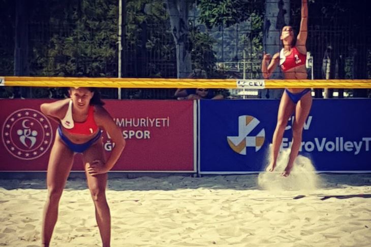 Ema Mrkić i Ana Šverko