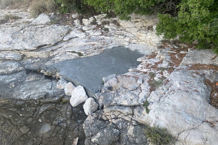 Betoniranje obale, Soline, Vinkuran