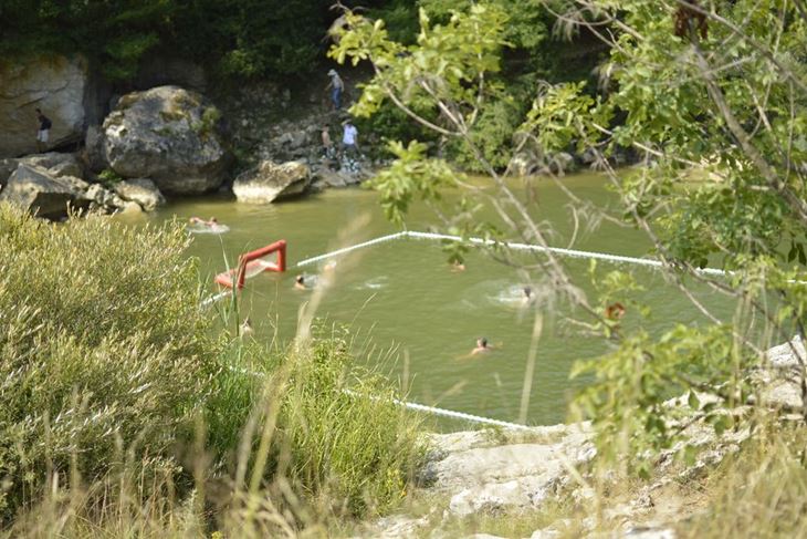  Vaterpolo, Zarečki krov