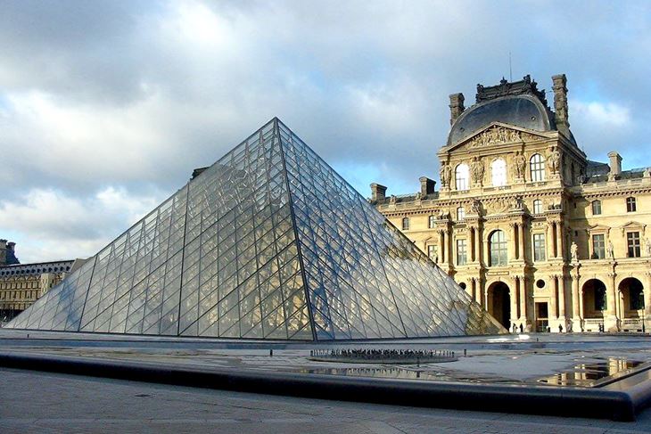 Louvre