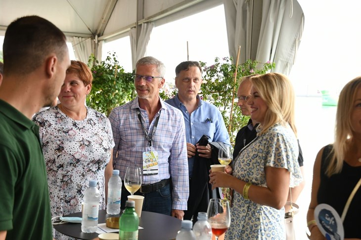 ATP UMAG (Snimio Milivoj Mijošek)