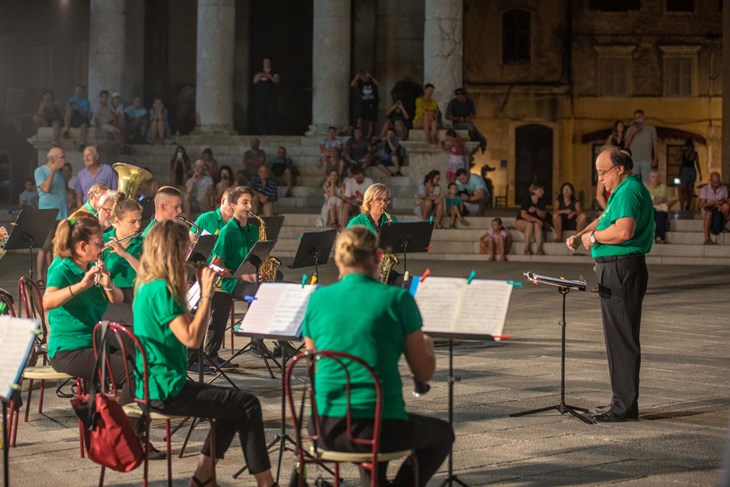 Puhački orkestar grada Pule