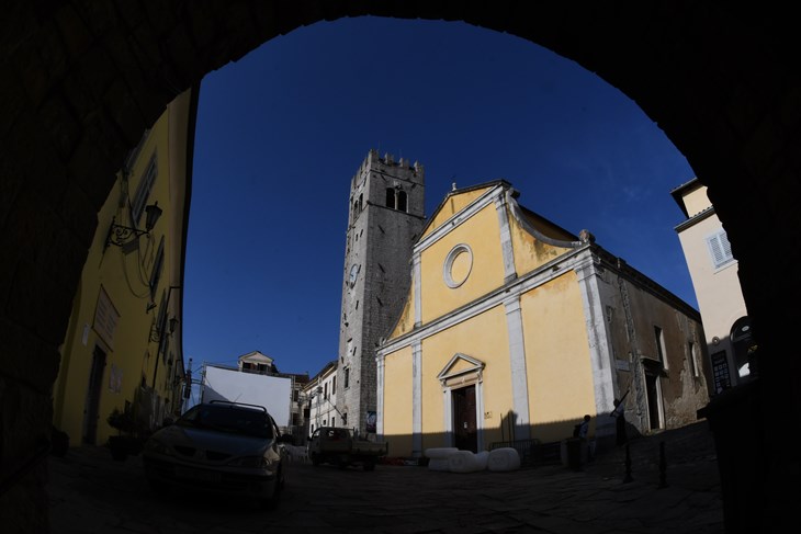 Motovun (Snimio Milivoj Mijošek)