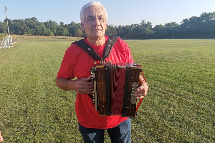 Franko Kalac i njegova harmonika triesxtina