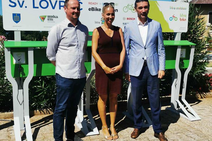 Lovrečki načelnik Marko Ljubešić, Sanja Kantaruti i Denis Ivošević