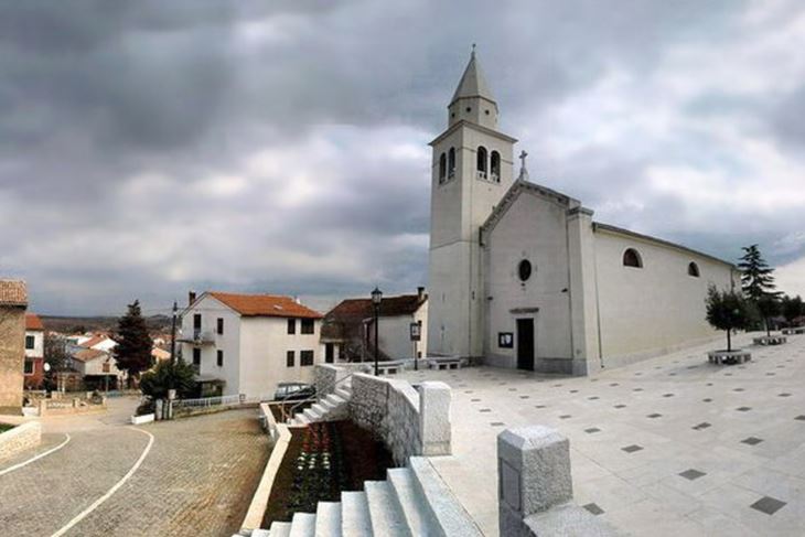 Crkva sv. Bernarda Funtana