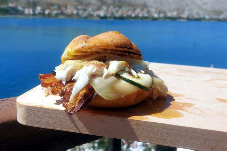 ŠKOLA KUHANJA BY THE OUTLAW CHEF: Grillani sendvič