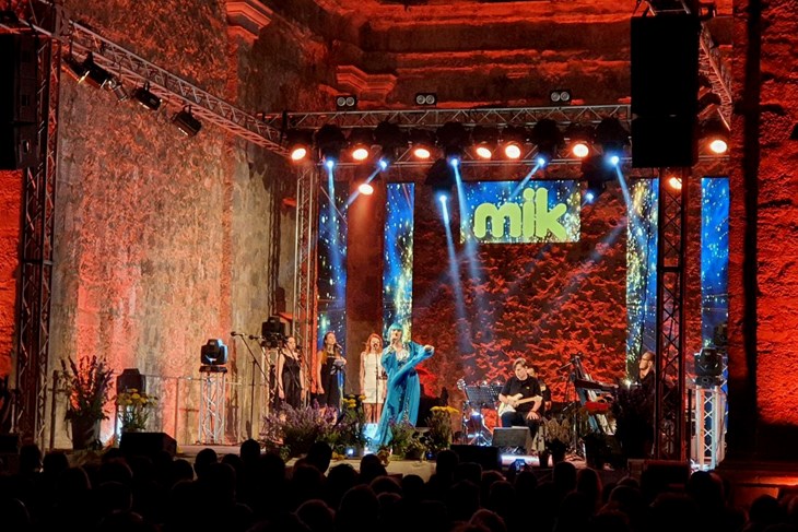 MIK