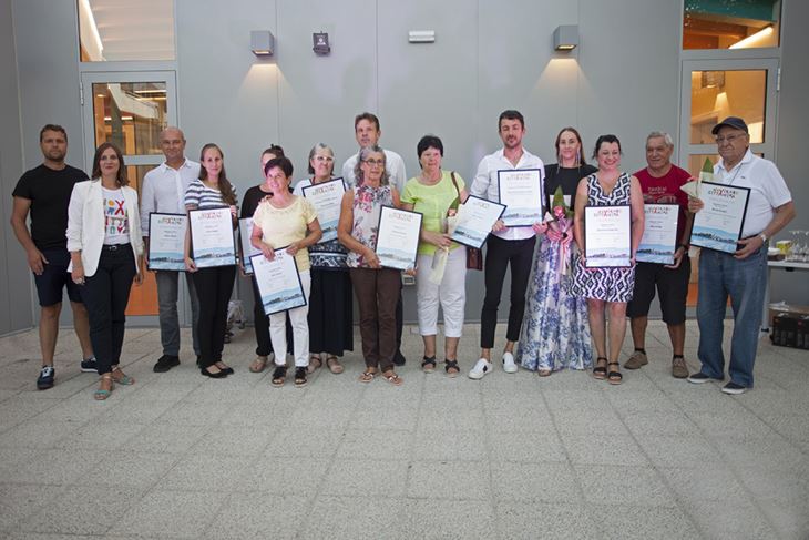 Nagrađeni vlasnici najuređenijih okućnica