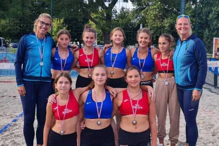 Bronca oko vrata - najmlađe kadetkinje Žala