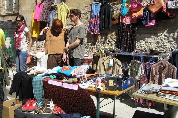 Razmjenjuje se odjeća, knjige, stripovi, ploče, CD-i, igrice, kućanski aparati, ukrasi… (Zelena Istra)