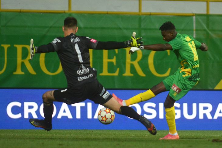 Hassane Bande (Danilo MEMEDOVIĆ)