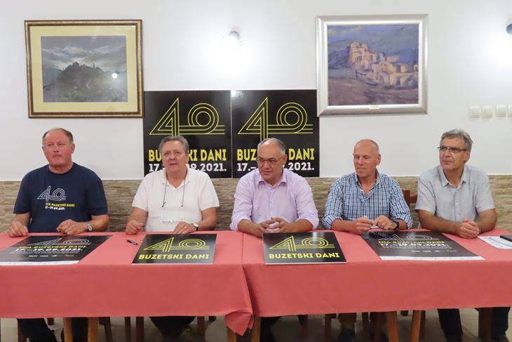 Branko Bašić, Damir Rupena, Damir Kajin,Valmer Brenko i Marinko Krbavčić (snimio M.Krpan)