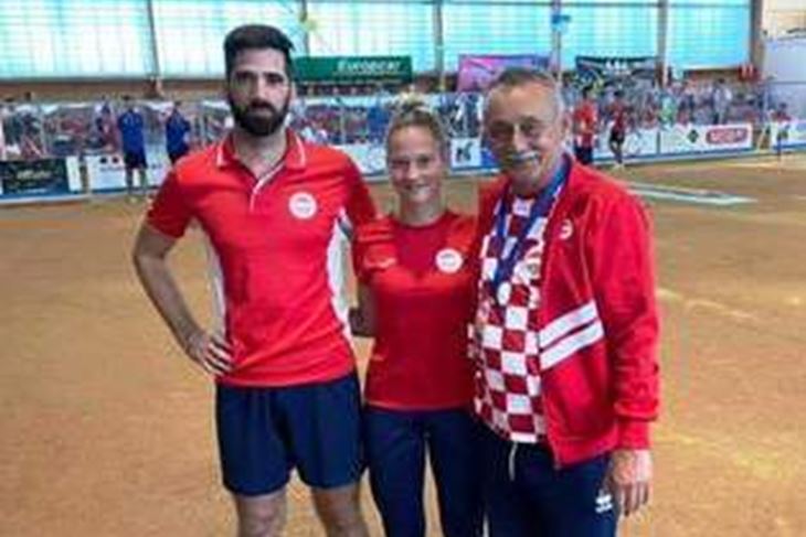 Bruno Kraljić, Ria Vojković i izbornik Vjeko Matetić (Foto IBS)