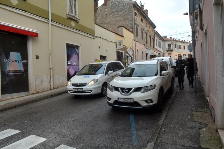 Parking se trenutačno zimi naplaćuje do 20 sati