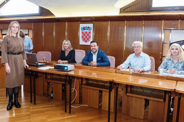 Prezentacija u Komunalnoj palači