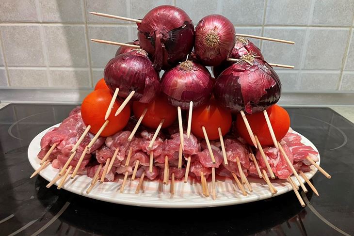 ŠKOLA KUHANJA BY THE OUTLAW CHEF: Tikka (iliti po naški ražnjići, tako barem meni to izgleda)